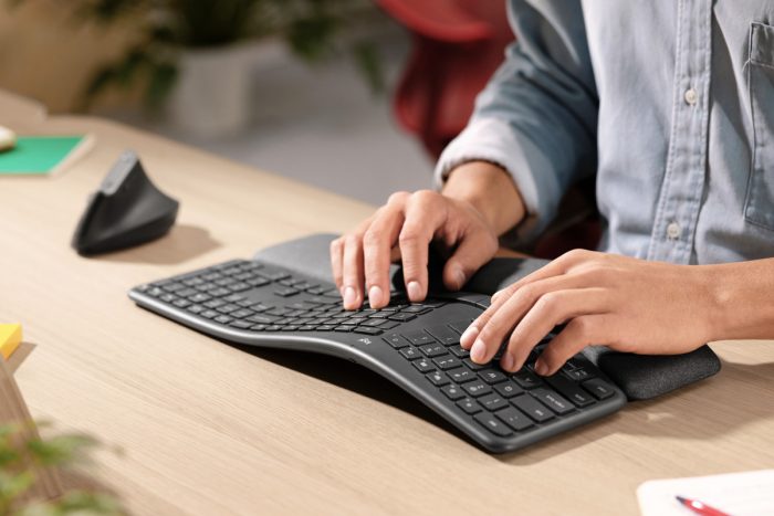 ergonomic computer keyboard